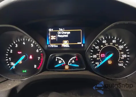 2017 Ford Focus Se z USA, uszkodzony, nr VIN 1FADP3F27HL240976